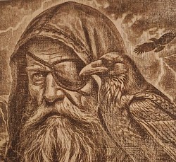 Odin wird traditionell mit nur einem Auge dargestellt, da er das andere opferte, um Weisheit aus Mimirs Brunnen zu erlangen.